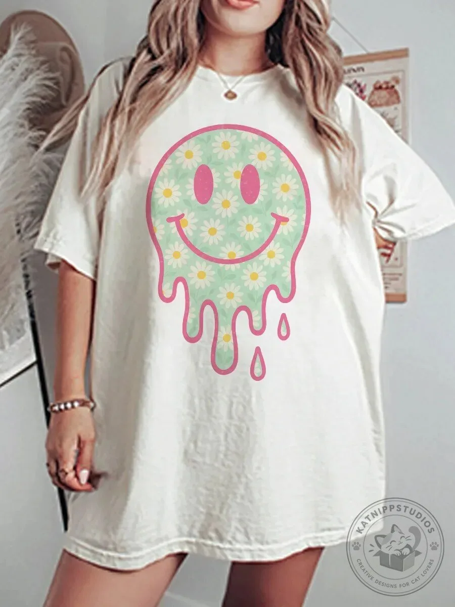 Vintage Daisy Flower Pattern Melting Smiley Face Graphic T-Shirt