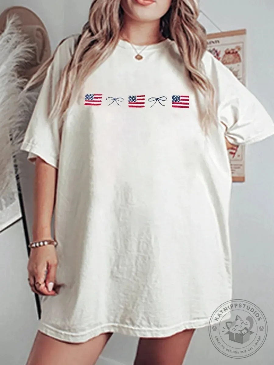 Vintage American Flag and Dainty Bow Oversized Graphic T-Shirt